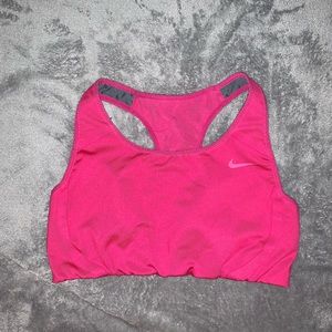 NIKE Medium Support Sports Bra